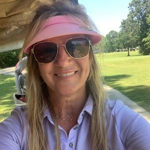 Meet your Posher, Rhonda